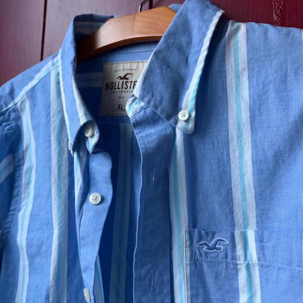 Hollister Button Down! Like New! - Picture 4 of 13